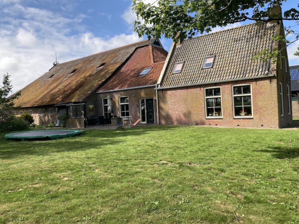 Melkveebedrijf, Ieslumbuorren 6, te Harlingen Melkveebedrijf, Ieslumbuorren 6, te Harlingen